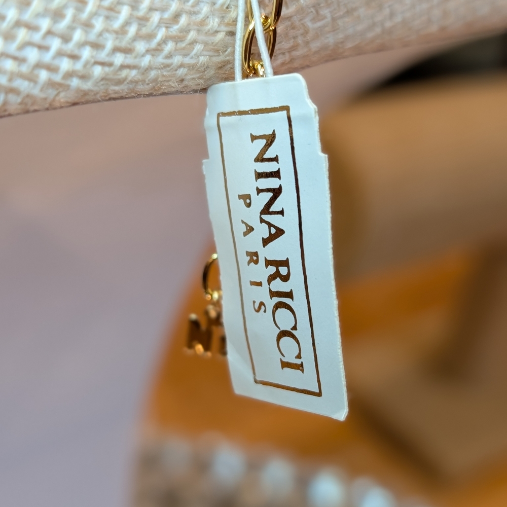 Nina Ricci Gold Plated Geometric Pendant Necklace NWT - Picture 5 of 6